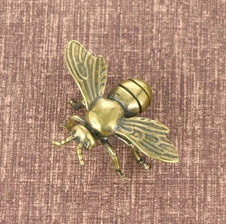 1pc Solid Brass Bee Figurine Antique Copper Desk Decor Collectible Gift - NEW*** 1pc Solid Brass Bee Figurine Antique Copper Desk Decor Collectible Gift - NEW***