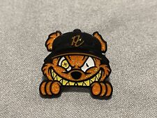 Pinzcity Orange Black Scarebear Peeker Hat Pin Limited Scare Bear picture