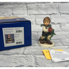 Goebel Hummel Coming From the Woods 2241 Holiday Special Edition 2006 New Figure picture