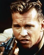 Val Kilmer takes aim with rifle The Ghost & The Darkness 1996 5x7 photo picture