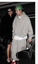 Gray Shirt Justin Bieber Wore Long Sleeve Gray Sweatshirt picture
