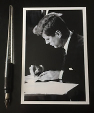 PRESIDENT JOHN F KENNEDY - JFK-USED BILL SIGNING PEN & PHOTO - WHITE HOUSE-ISSUE picture