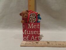 MMA THE METROPOLITAN.MUSEUM OF ART, NEW YORK READ SHOPPING BAG WITH TOYS-ORNAMEN picture