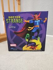 Diamond Select Toys Marvel Gallery Doctor Strange PVC Figure picture