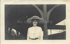 SHE WALKED THE EARTH Vintage FOUND PHOTOGRAPH bw WOMAN Original JD 110 15 ZZ picture