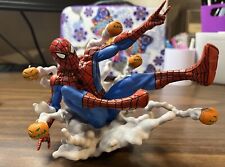 Diamond Select Gallery Marvel Spider-Man Pumpkin Bombs Statue Figure PVC Diorama picture