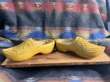 dutch wooden clog shoes picture
