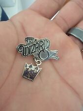 The Wizard of Oz (Dangling Crown ) New Pin picture