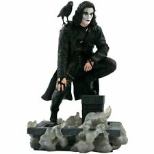 Diamond Select The Crow Movie Gallery Rooftop Statue picture