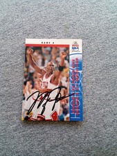 Michael Jordan Chicago Bulls Hand Signed Autograph Basketball Card COA picture