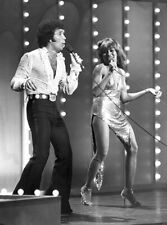 Tom Jones and Tina Turner   8x10 Glossy Photo picture