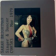 UK1-1710 Sarah Brightman Soprano Singer Dancer Actress 35mm Color Transparency picture