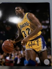 Magic Johnson Autographed Photo 8 X 10 With Coa picture