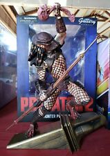 Diamond Select Predator 2 City Hunter 10 inch PVC Statue *IN HAND picture