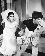 The Graduate Katharine Ross in wedding dress runs with Dustin Hoffman 8x10 photo picture