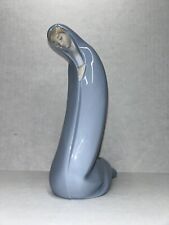 LLADRO PORCELAIN VIRGIN MARY MADONNA FIGURINE NATIVITY. Excellent Condition . picture