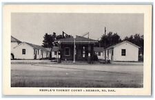 Hebron North Dakota ND Postcard Heinle's Tourist Court Exterior Roadside c1940's picture