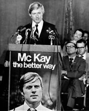 The Candidate 1972 Robert Redford at podium as Bill McKay 24x36 inch poster picture