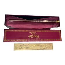 2022 Universal Studios Harry Potter Interactive Collectors Edition Wand picture