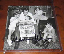 Marisa Wayne daughter of John Wayne signed autographed photo 4x4 picture