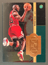 Michael Jordan 1998-99 Upper Deck SPx Finite 8990/10000 picture
