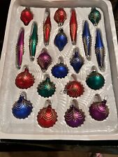 Vintage Set Of 21 Hand Crafted Glass Christmas Ornaments Gold Just Beautiful picture
