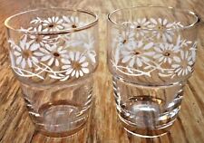 2 Daisy Flower Shotglasses Vintage Girlie Clear Glass w/ White Daisies Gold Band picture