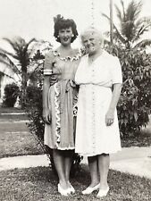 AZD Photograph Old Woman Mother Posing With Lovely Lady  1940's picture