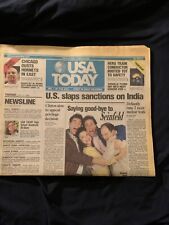 USA Today newspaper Seinfeld TV sitcom ends after 9 seasons May 1998 picture