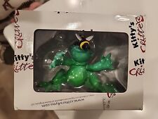 Kitty's Critters Frogs 2009 Cuddles Retired Figurine Cute Frog Playing With Bee picture