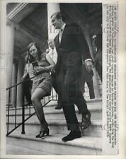 1969 Press Photo Bernadette Devlin & John Lindsay after meeting in NY City Hall picture