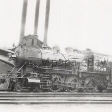 Vintage 1940s RPPC Rock Island Lines Locomotive 4-6-0 No 1585 Illinois Postcard picture
