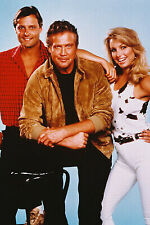 Lee Majors Heather Thomas Doug Barr Fall Guy 8x10 inch photo picture