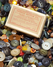 2 Pounds Lbs of Vintage 50s era Buttons Detroit Button Co Crafts Mixed Lots Colo picture