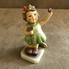 Forever Yours Hummel Girl Figurine 2181 Goebel M.I. club 1996/97 1st issue picture
