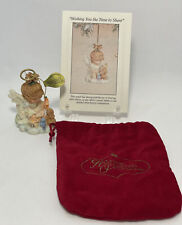 1996 Heirloom Ornaments Ashton-Drake Holly Days Angel Little Bunny Companion picture