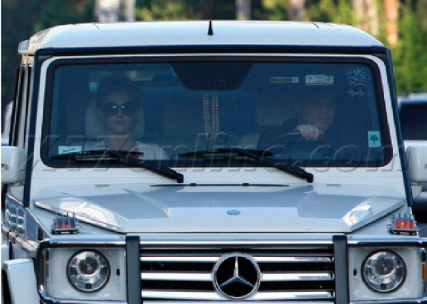 Britney Spears, still in a passenger seat?