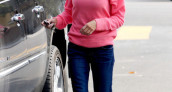 Denise Richards Cadillac ESV