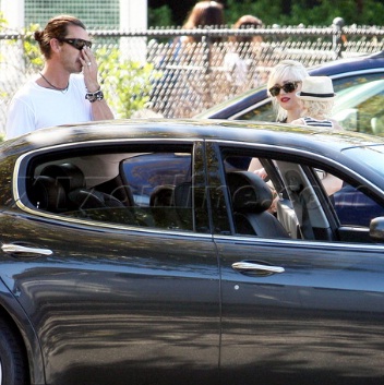 Gwen and Gavin Maserati Quattroporte