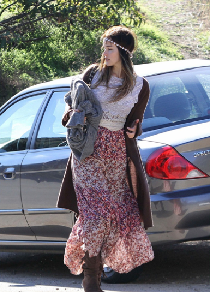 Isabel Lucas Drives So-so Cars