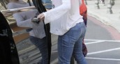 Jennifer Lopez Minivan