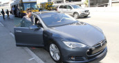 Julia Louis Dreyfus Tesla