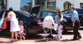 Kourtney Kardashian Mercedes Benz-S Class