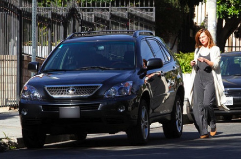 Milla Jovovich's Lexus RX350