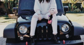 Noah Cyrus Jeep Wrangler