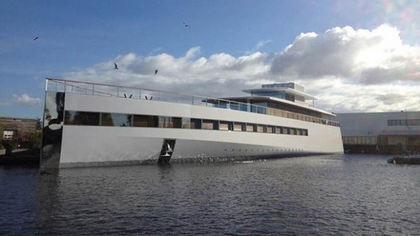 Steve Jobs Yacht named Venus