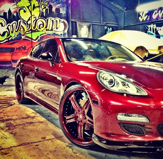 the game porsche panamera candy red