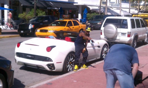 Tone Tone Ferrari Tone Tone Ferrari